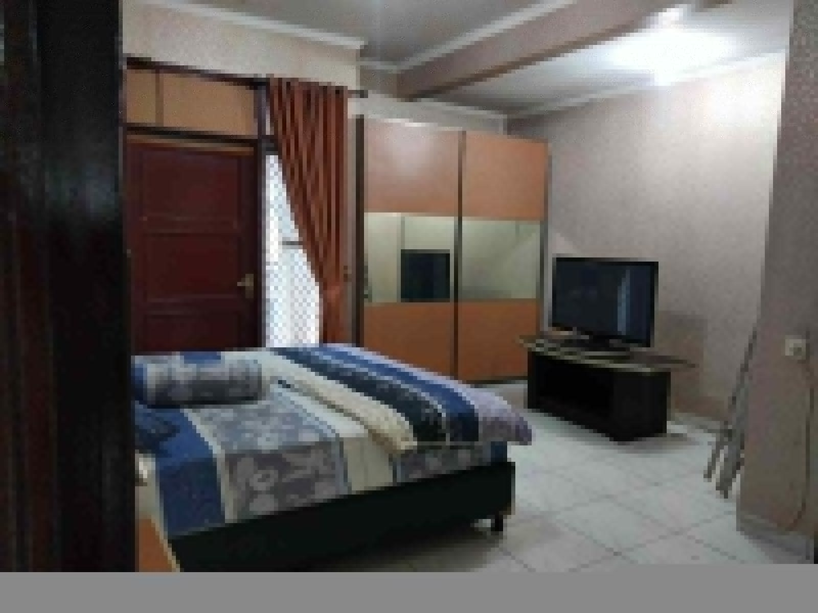 Rumah Disewakan Semi Furnished di Ivory Lippo Cikarang